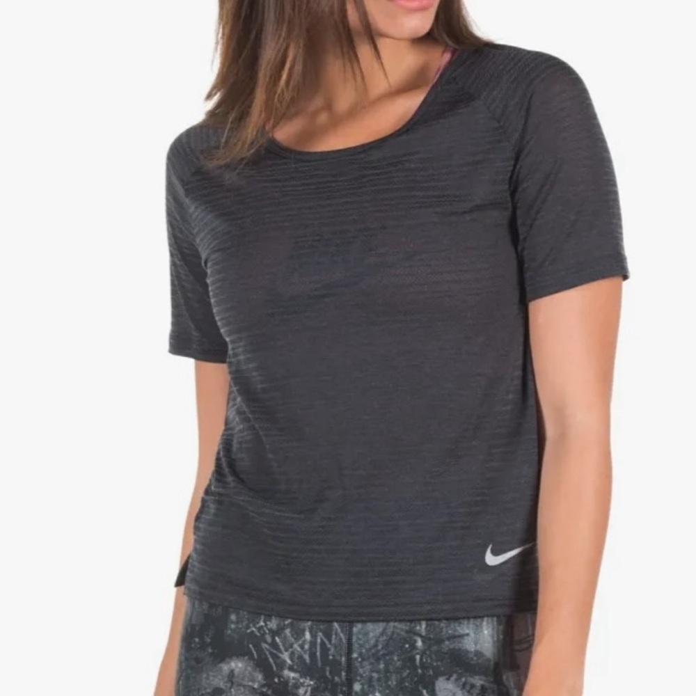 Nike Women's Dark Grey Short Sleeve Top